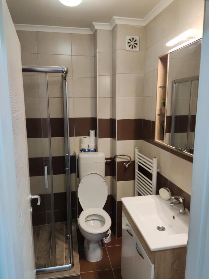 Apartmani Sarah 2 Tuzla Dış mekan fotoğraf