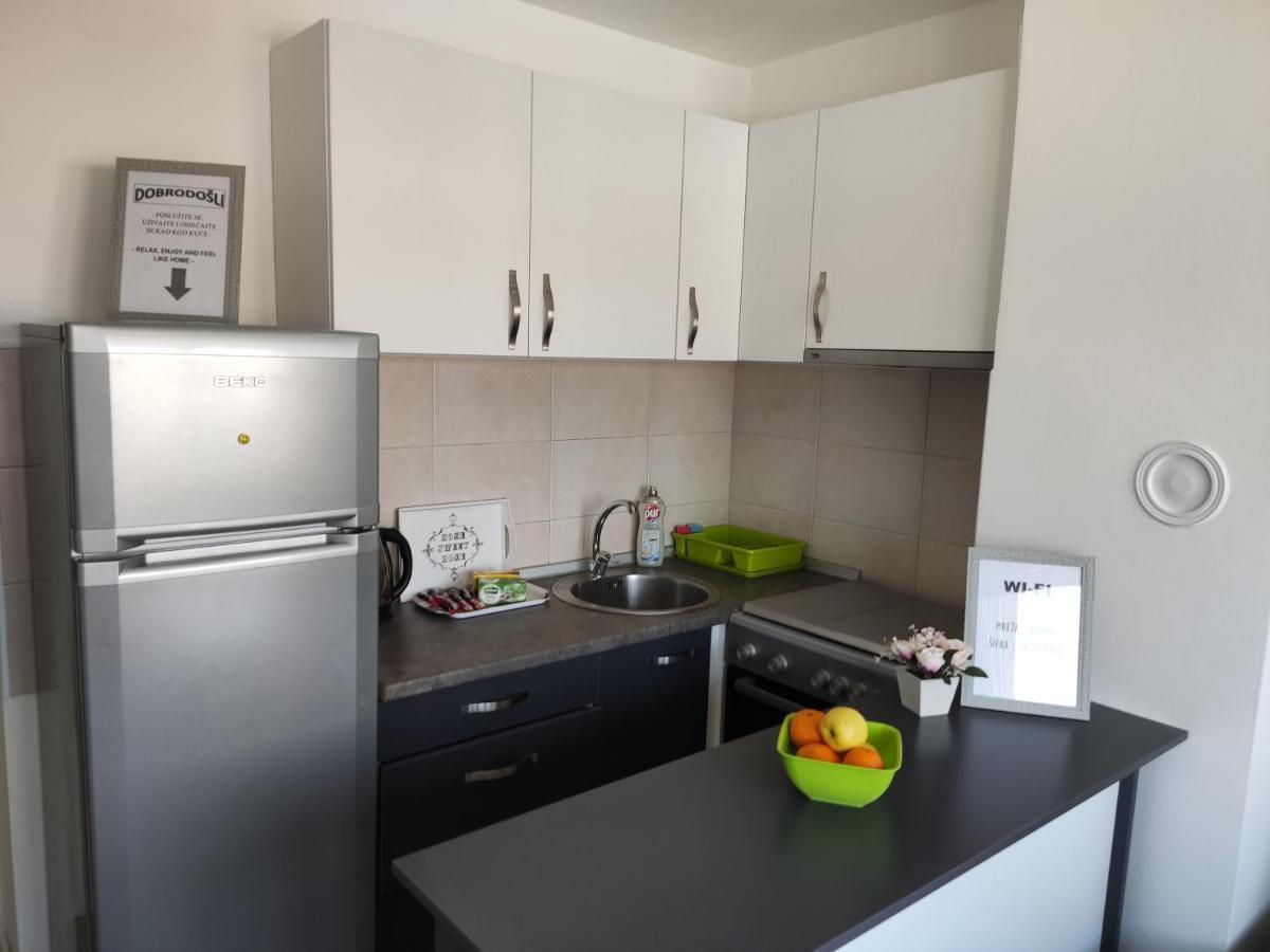 Apartmani Sarah 2 Tuzla Dış mekan fotoğraf